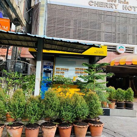 Cherry Hotel Pattaya Exteriör bild